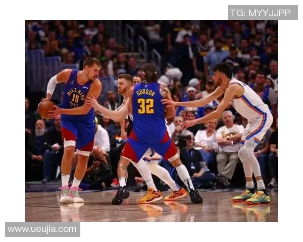 掘金后卫连续砍下30+与勇士激战引发球迷热议 掘金后卫连续砍下30+与勇士激战引发球迷热议